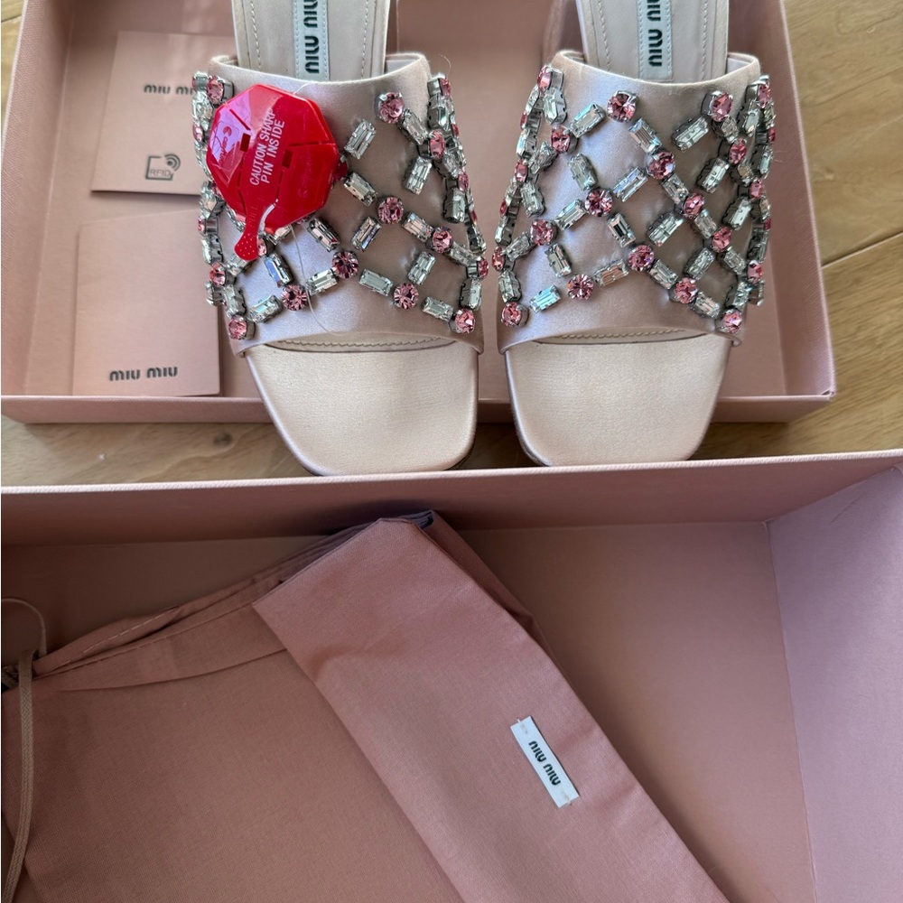 NWT Miu Miu Pink Crystal Embellished Mules platform 36 - Picture 5 of 6